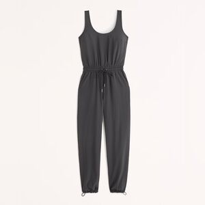 Abercrombie traveler jumpsuit